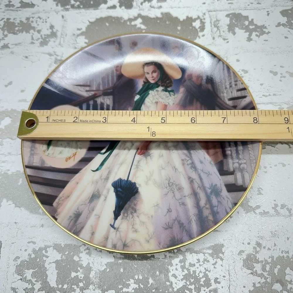 Vintage Bradford Exchange Green Sprigged Dress‎ Gone With Wind Plate COA 1993